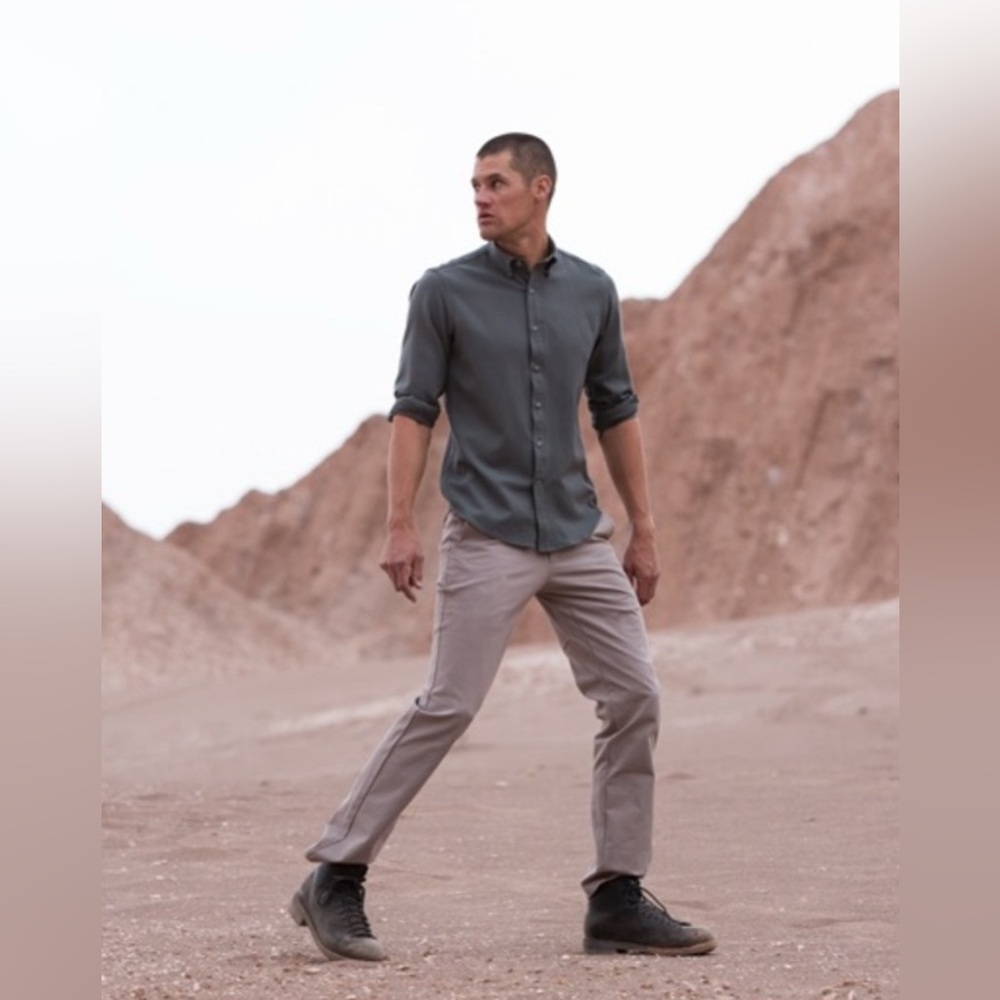 Outlier’s F.Cloth Futureworks Chino Pants in Light Mauve, size 35x34